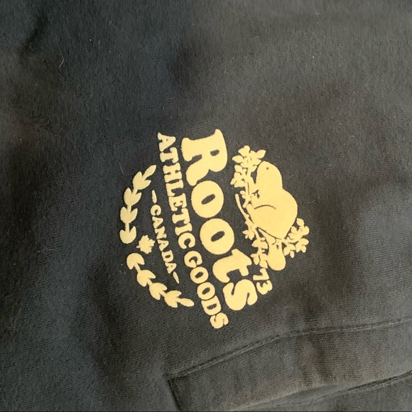 Roots wool shorts - Picture 2 of 3